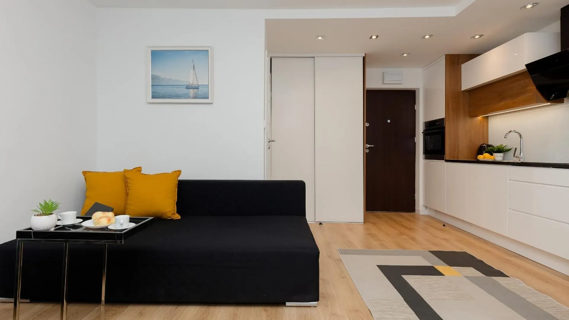 Apartment Studio Bruna Metro Pole Mokotowskie By Noclegi Renters Warsaw Poland