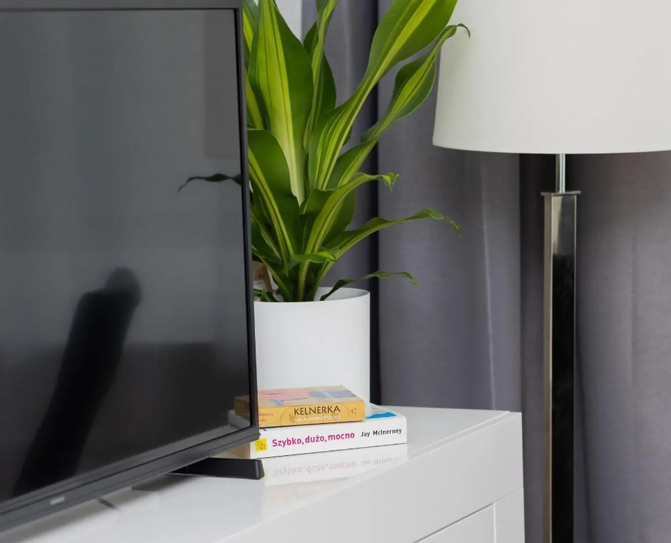 Studio Bruna Metro Pole Mokotowskie By Noclegi Renters Warsaw